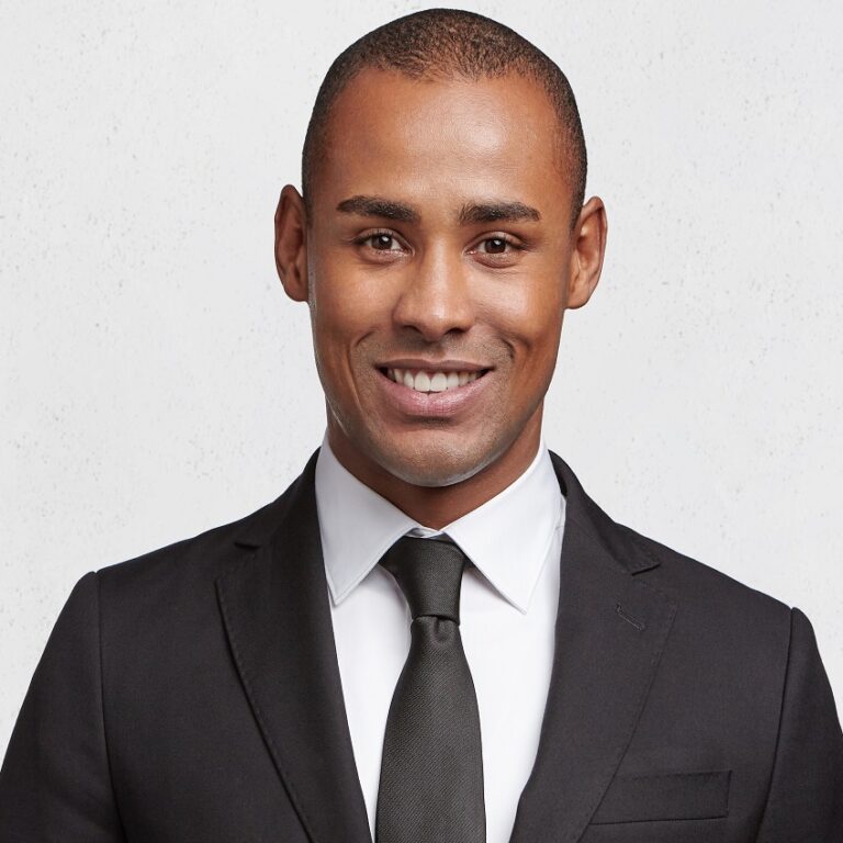 Cheerful self assured prosperous male enterpreneur has pleased expression, dressed formally, happy to meet partners at office, going to discuss merger of corporations, poses against white background